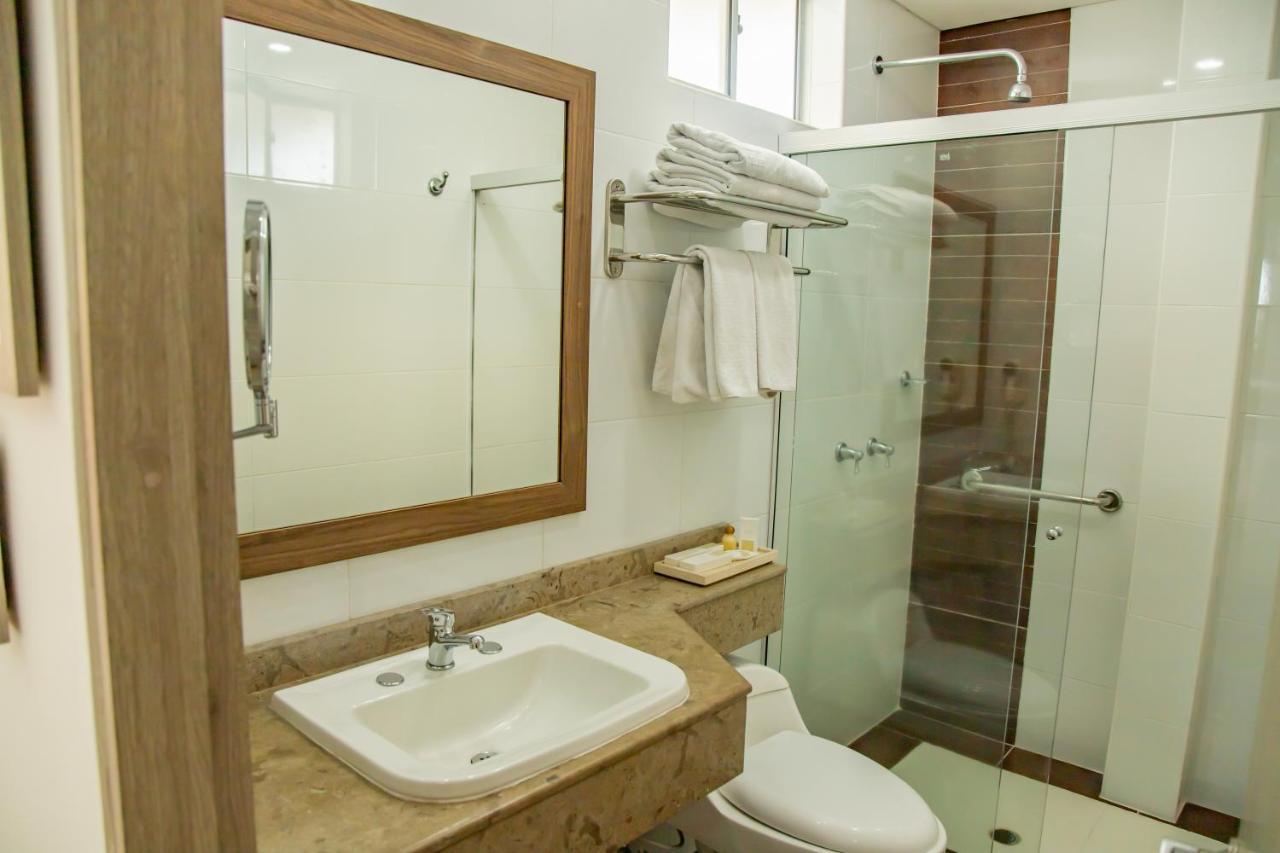 Hotel Estancia Chipichape カリ エクステリア 写真