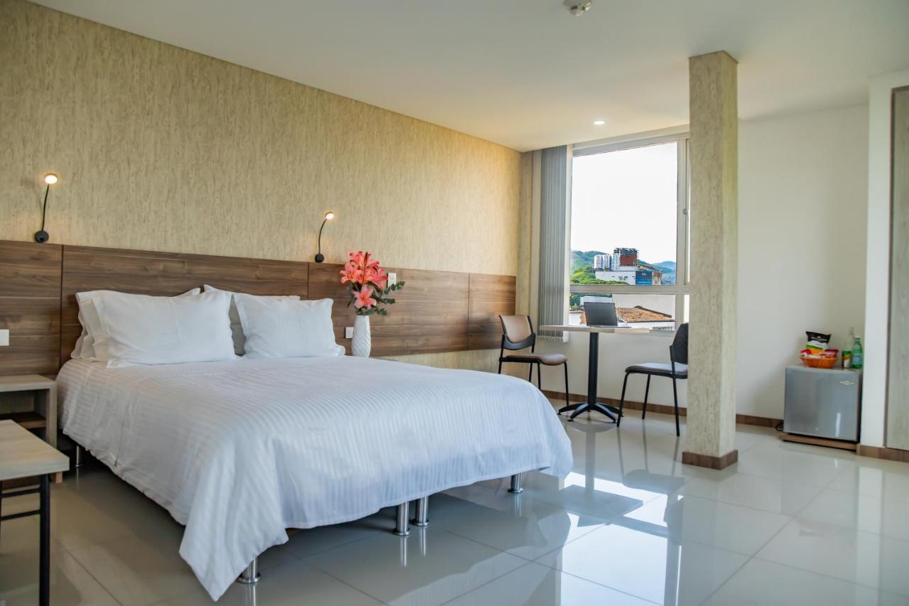 Hotel Estancia Chipichape カリ エクステリア 写真