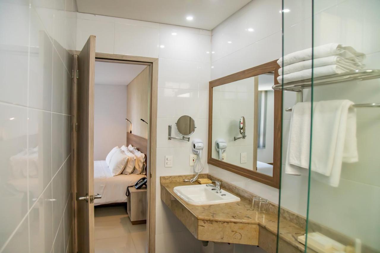 Hotel Estancia Chipichape カリ エクステリア 写真