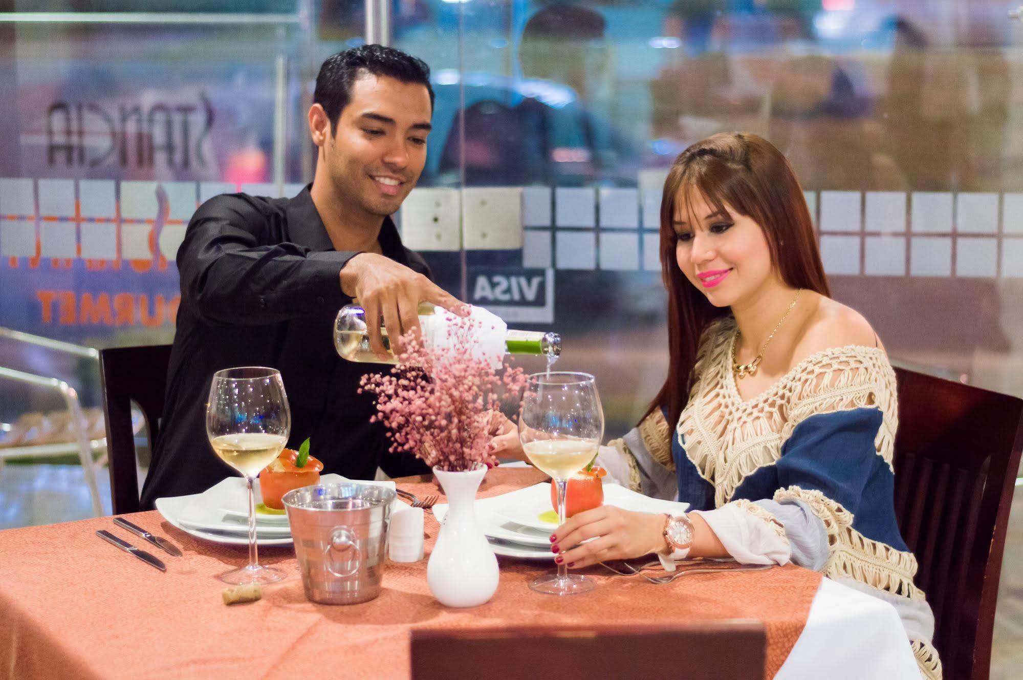 Hotel Estancia Chipichape カリ エクステリア 写真